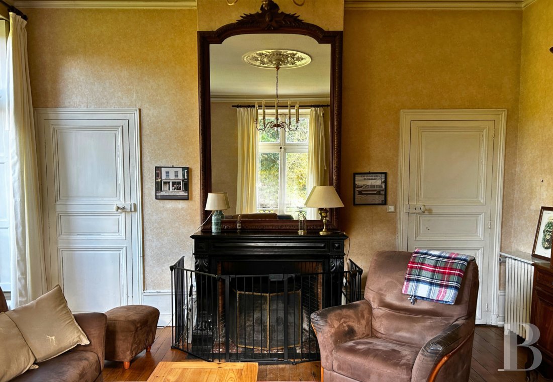 En Saône-et-Loire, au cœur de la ville d’Autun, une demeure d’inspiration palladienne dans un parc de près d’un hectare - photo  n°5